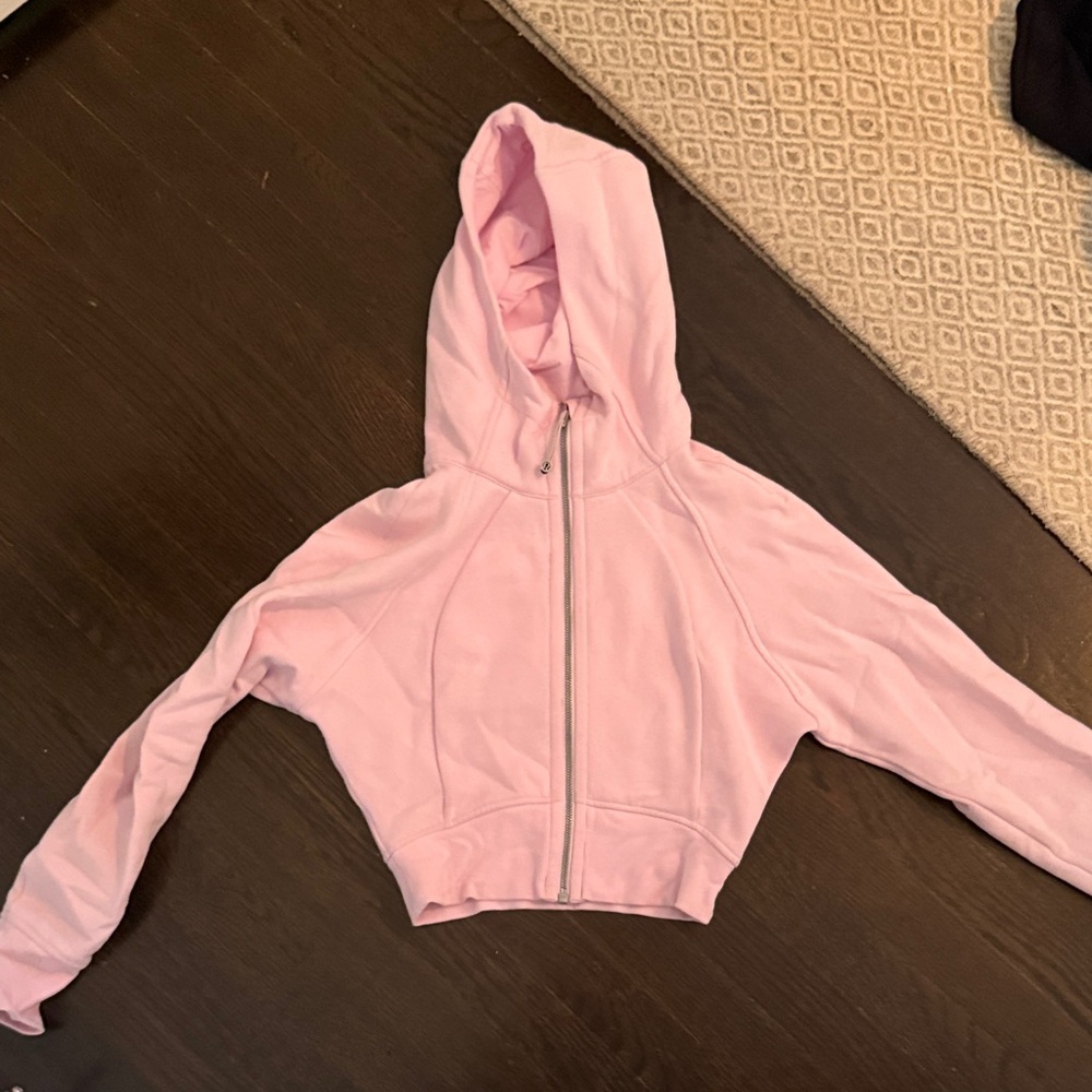 Lululemon lemon cropped scuba size 2